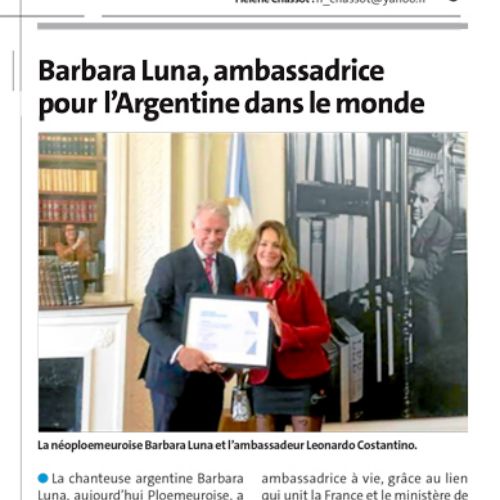 Barbara Luna à l'ambassade d'argentine